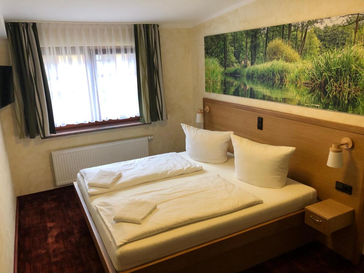 Gasthof Zum Slawen Vetschau/Spreewald Extérieur photo