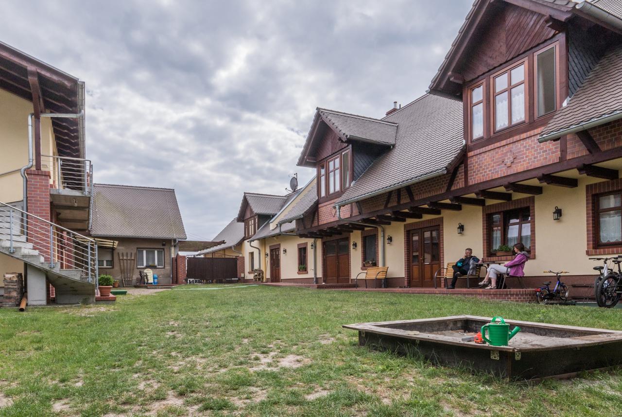 Gasthof Zum Slawen Vetschau/Spreewald Extérieur photo